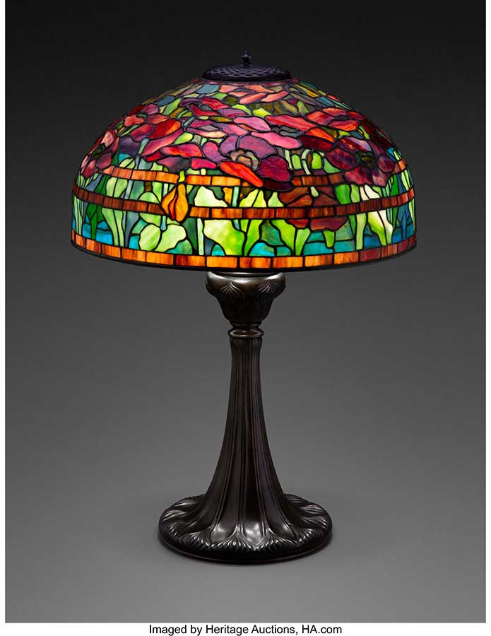 Tiffany Studios Leaded Glass and Patinated Bronze Oriental Poppy Table Lamp, circa 1910
